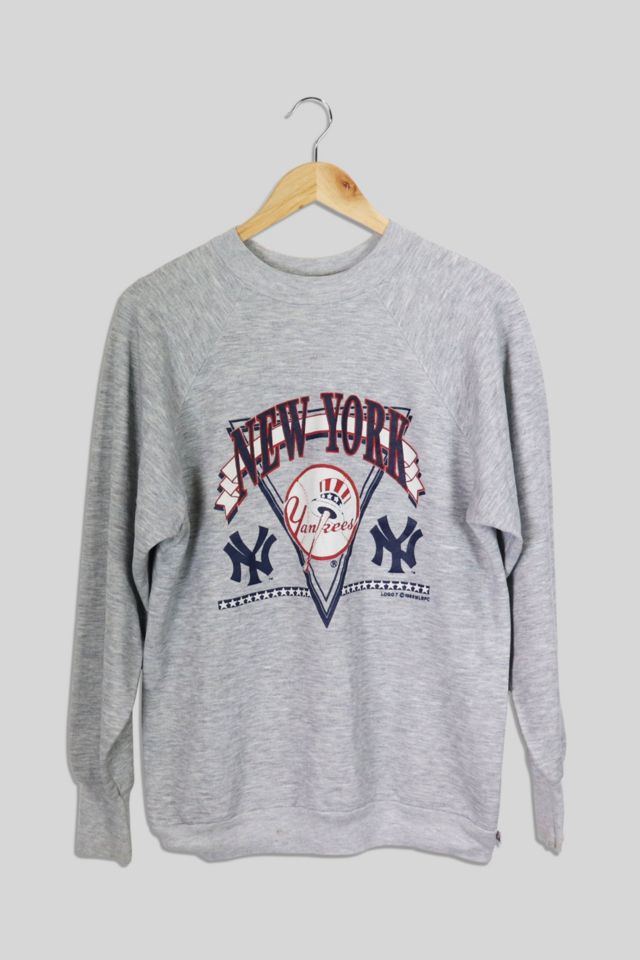 Vintage New York Yankees Sweatshirt Size Large – Yesterday's Attic