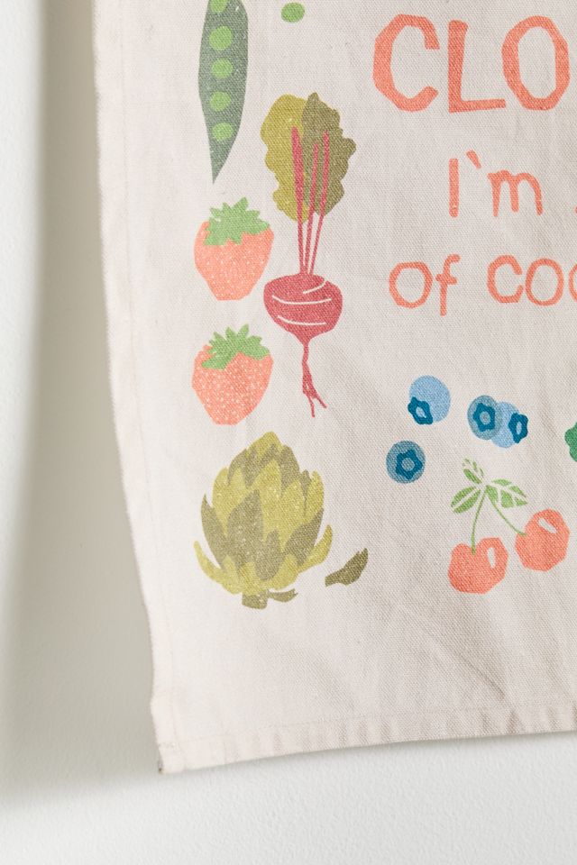 Kitchen Closed Tapestry | Urban Outfitters