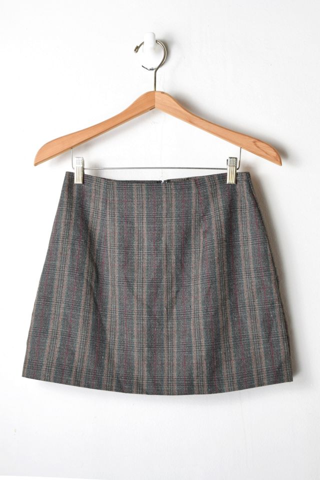Vintage Y2K Dark Plaid Mini Skirt | Urban Outfitters