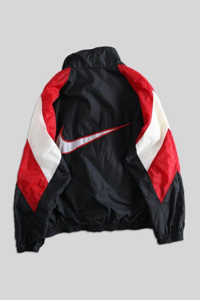 Nike windbreaker hot sale red black