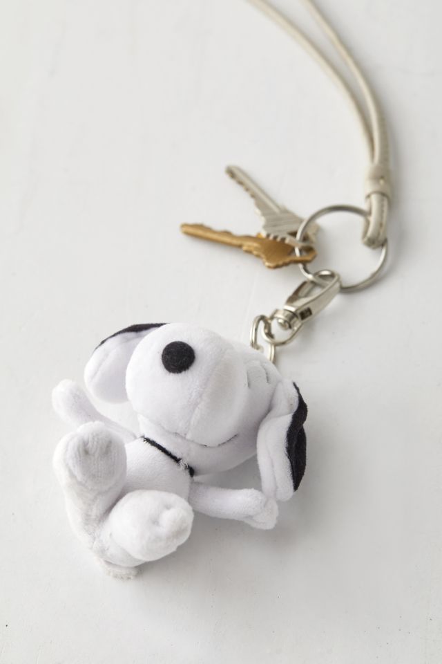 Smoko Snoopy Plushie Keychain