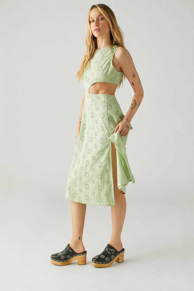 Daisy Street Eyelet Cutout Midi Dress | Urban Outfitters