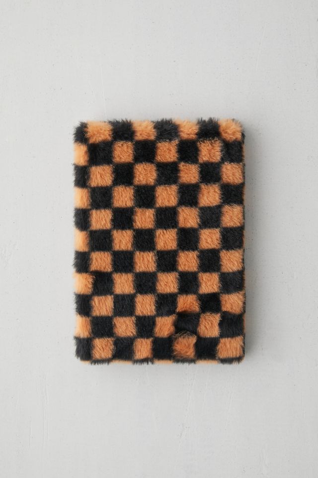 Carnet pelucheux, exclusivité UO #3