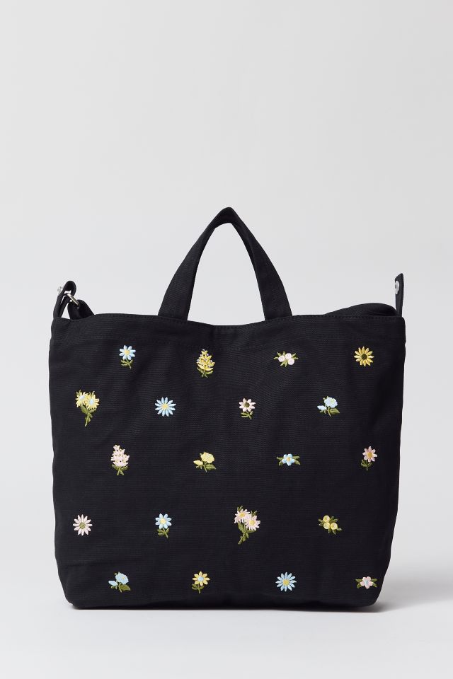 baggu embroidered horizontal duck bag