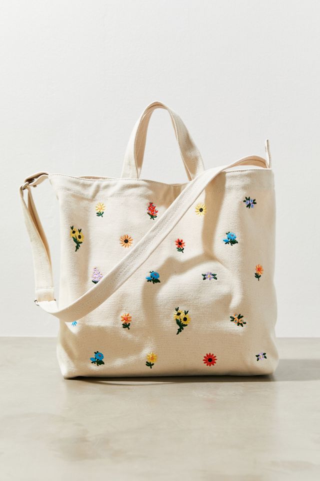 BAGGU Embroidered Horizontal Duck Bag Urban Outfitters