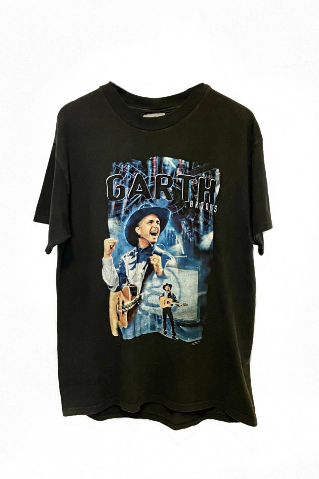 Vintage 1997 Garth Brooks Tee Urban Outfitters