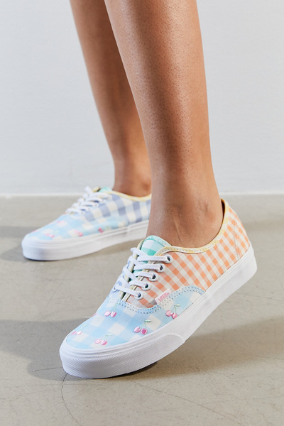 vans gingham