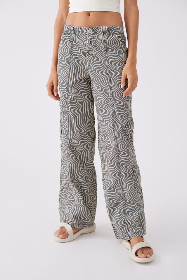 UO Y2K Printed Cargo Pant | Urban Outfitters Canada