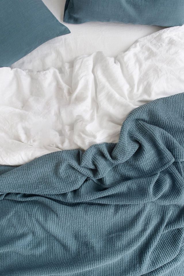 MagicLinen Waffle Blanket #2