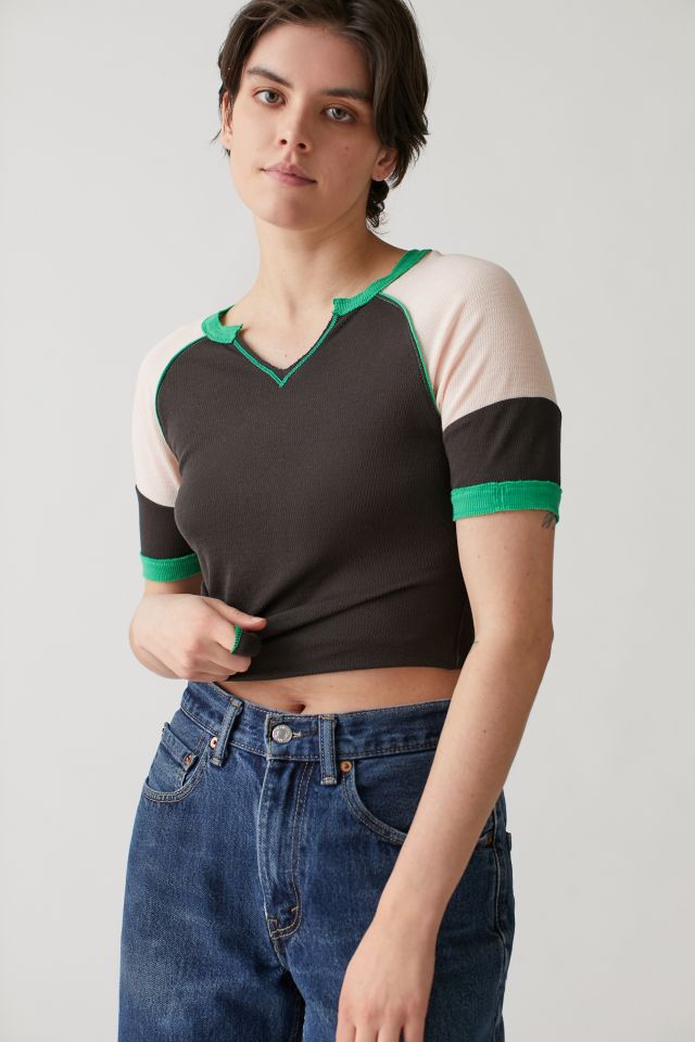 bdg arcadian notch neck cropped tee