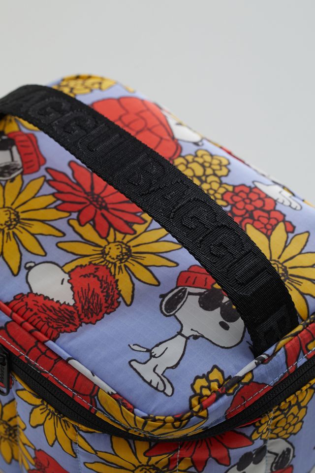 BAGGU X Peanuts Puffy Printed Lunch Bag Urban Outfitters Canada
