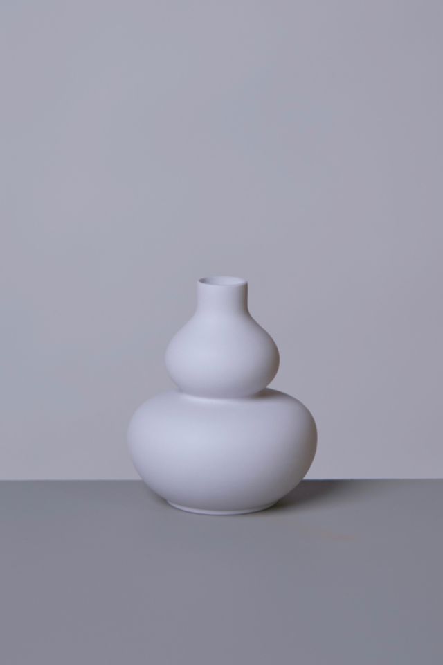 Middle Kingdom Miniature Porcelain Double Gourd Vase | Urban Outfitters