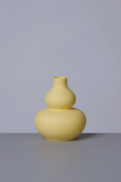 Middle Kingdom Miniature Porcelain Double Gourd Vase In Butter
