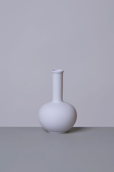 Middle Kingdom Miniature Porcelain Beauty Vase In Lilac Grey
