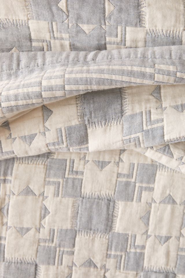 Pendleton Organic Cotton Matelassé Coverlet #2