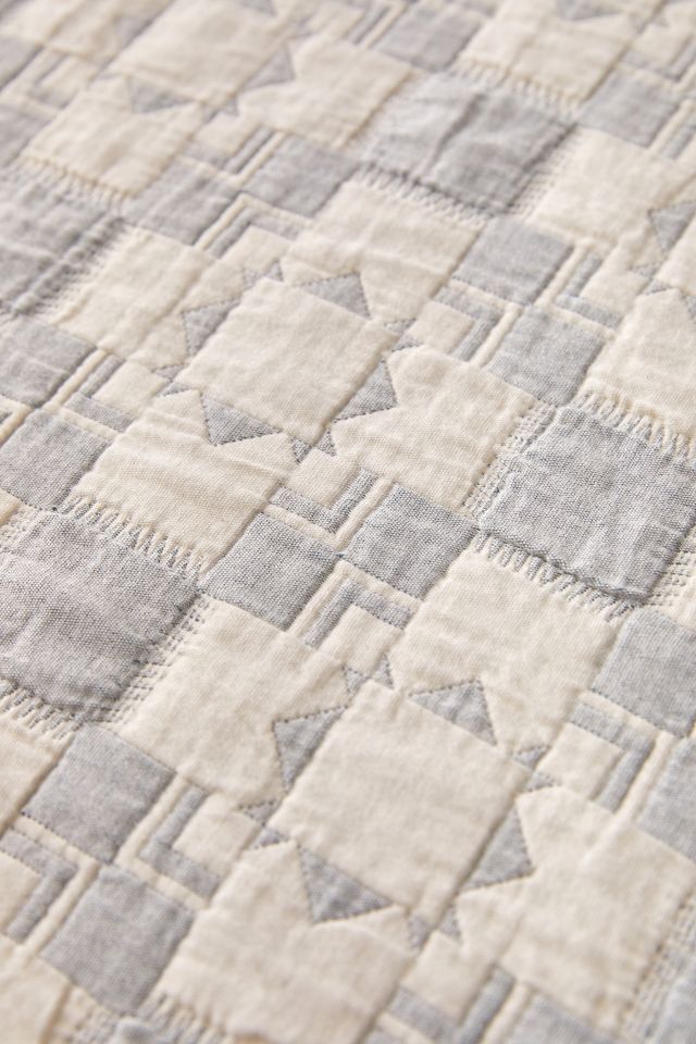 Pendleton Organic Cotton Matelassé Coverlet #4