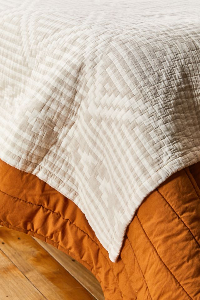 Pendleton Ganado Organic Cotton Matelassé Coverlet #3