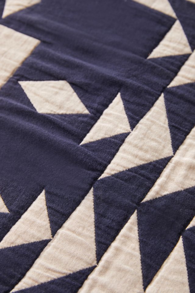 Pendleton Midnight Nova Organic Cotton Matelassé Coverlet #4