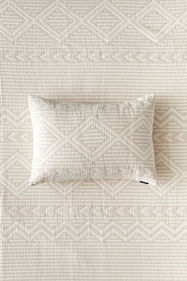 Pendleton Organic Cotton Matelassé Pillow Sham Urban Outfitters