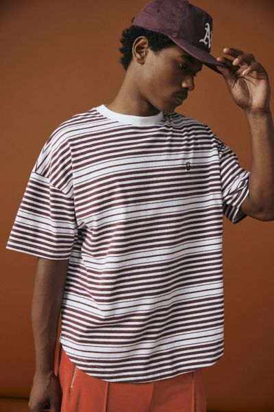 Men's Tees, Long Sleeve, Crew Neck + More | Urban Outfitters
