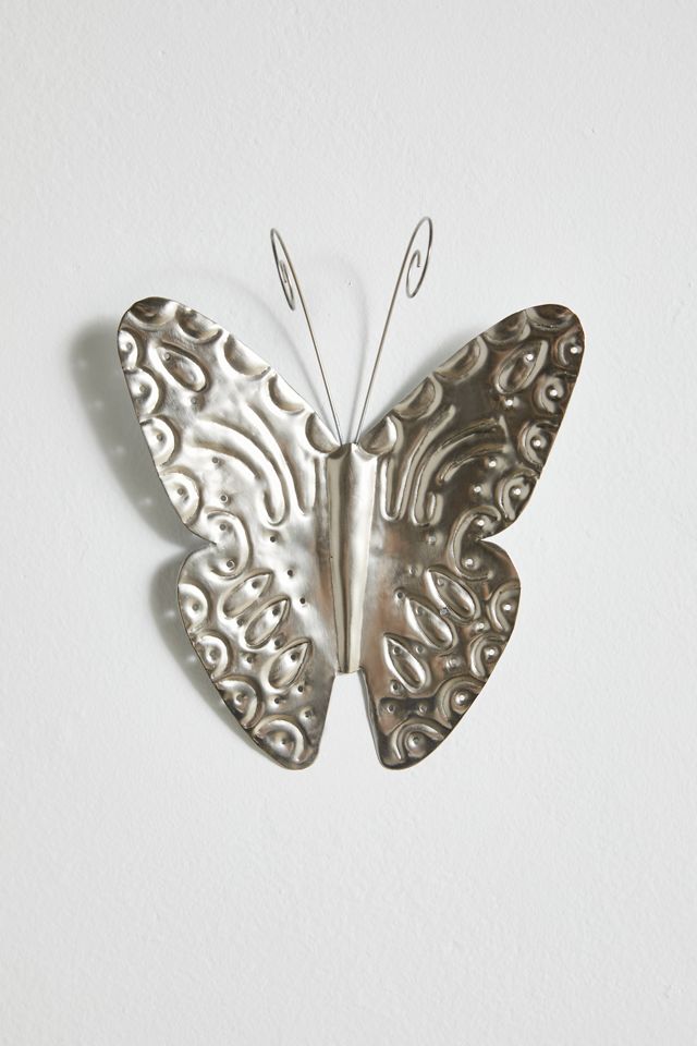 アーバンアウトフィッターズ　バタフライ ジュエリーホルダー　ウォールフック Butterfly Hanging Jewelry Holder | Urban Outfitters