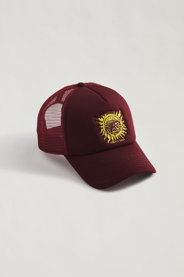 New?Urban Outfitters-Brooklyn Maroon Trucker Hat 47 UO Exclusive New York Yankees Trucker Hat | Urban Outfitters main image 4