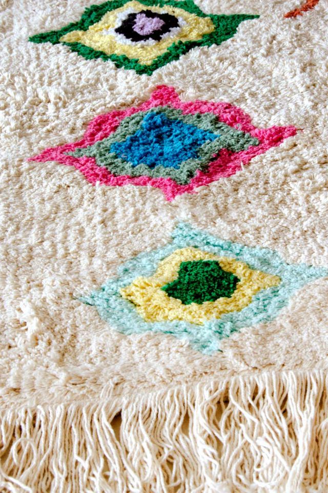 Handmade Ivory Cotton Wool Tufted Diamond Area Rug