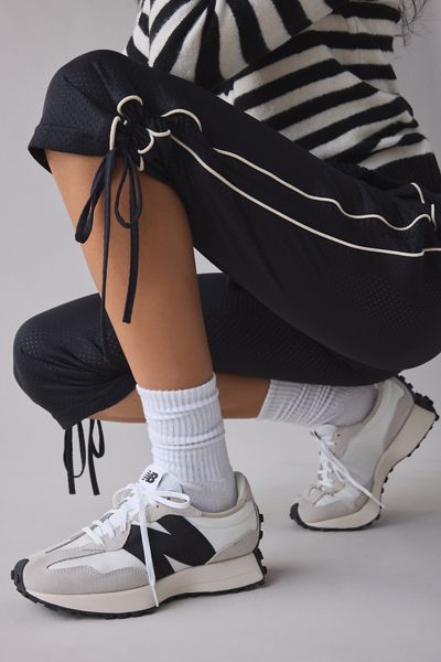 New Balance Women’s 327 Sneaker