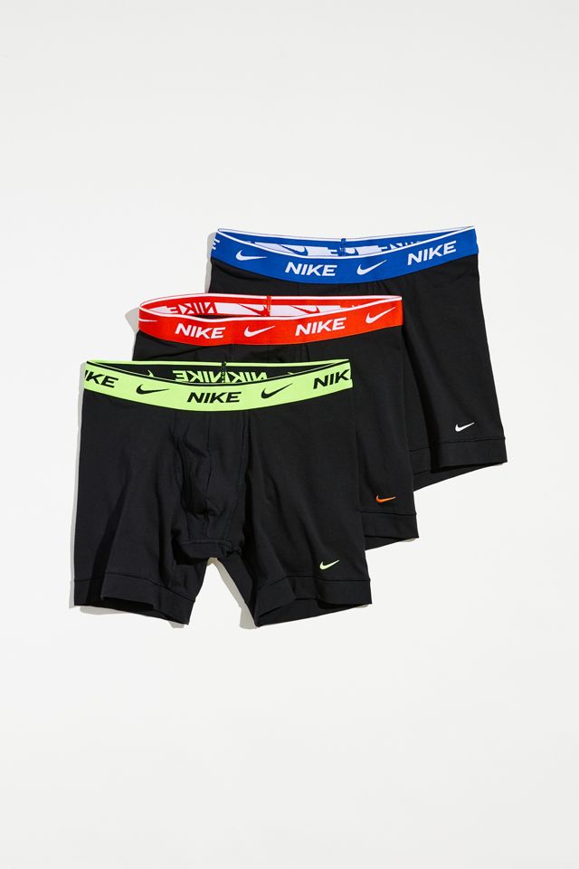 Nike Everyday Cotton Stretch Boxer Brief 3-Pack | Urban Outfitters