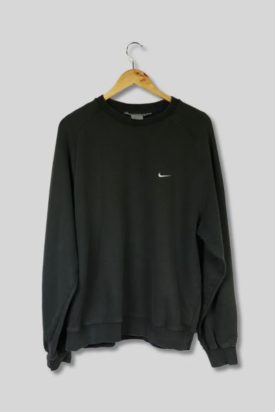 Vintage Nike Y2K Mini Swoosh Crew Neck Sweatshirt | Urban Outfitters