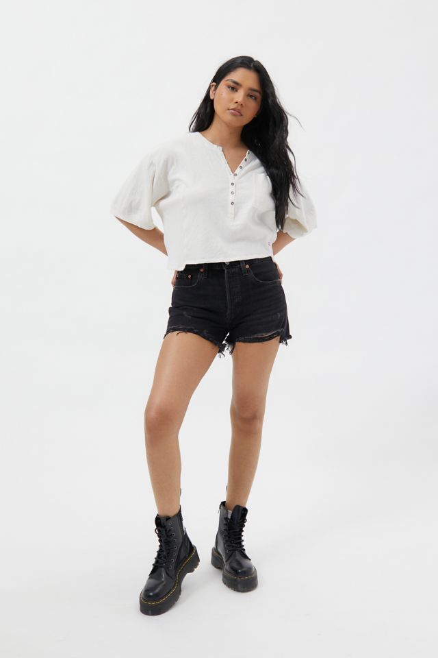 Levi's® 501 Original Cutoff Denim Short | Urban Outfitters