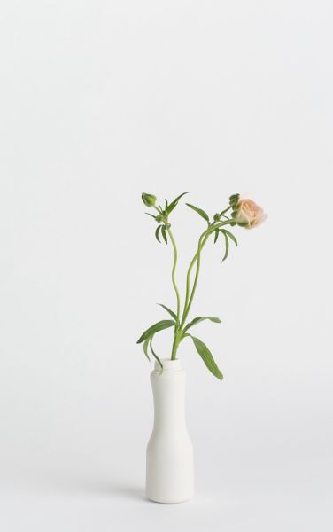 Middle Kingdom x Foekje Fleur Porcelain Yoghurt Vase