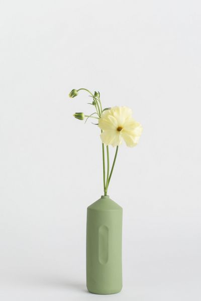 Middle Kingdom x Foekje Fleur Porcelain Silo Vase