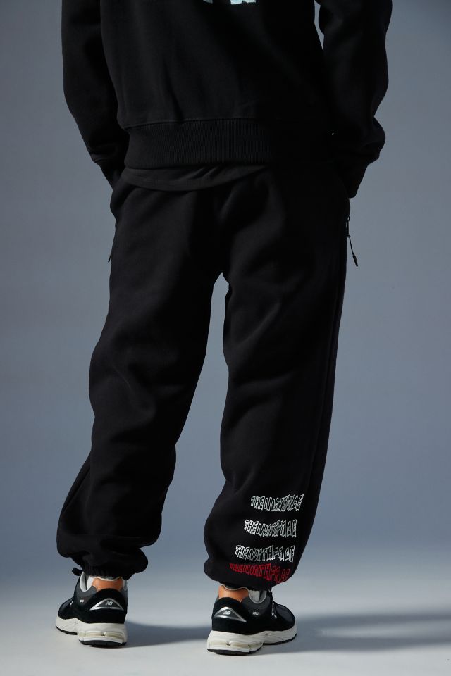 The North Face Heavyweight Fleece Pant