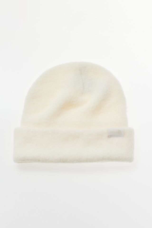 The North Face Women’s City Plush Beanie | Urban Outfitters