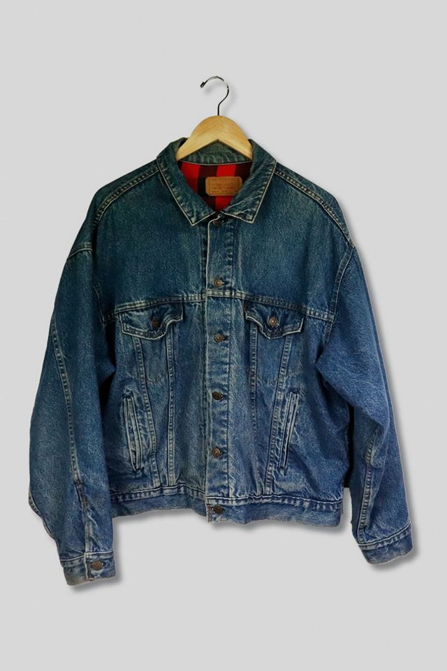 Vintage Levi's Flannel Lined Button up Denim Jacket | Urban Outfitters