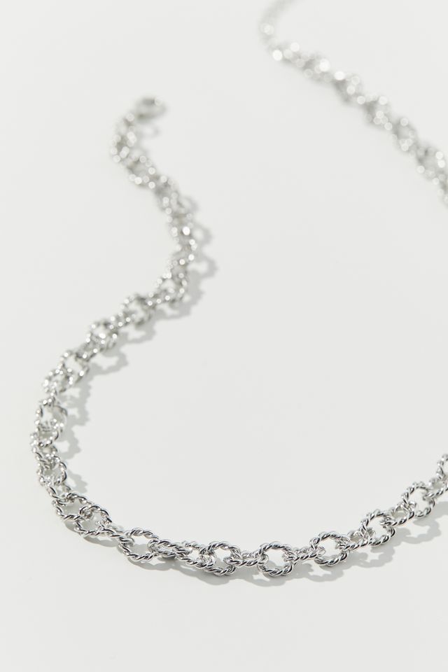 Twist Link Chain Necklace Urban Outfitters