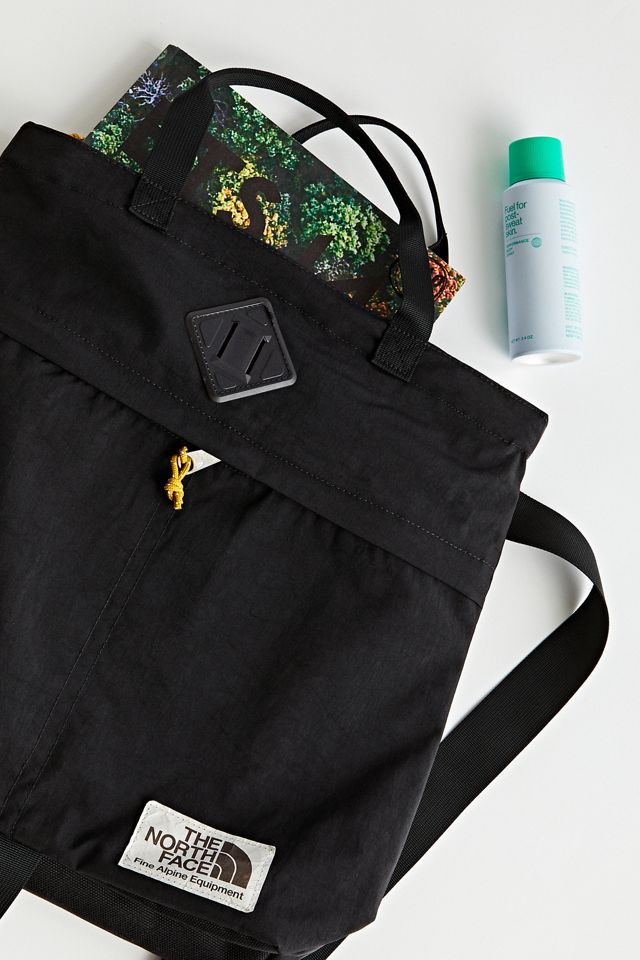 The North Face Berkeley Tote Pack | Urban Outfitters