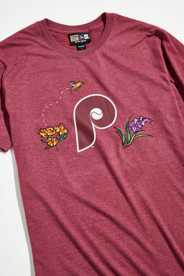 New Era Philadelphia Phillies MLB Floral Tee | Urban Outfitters