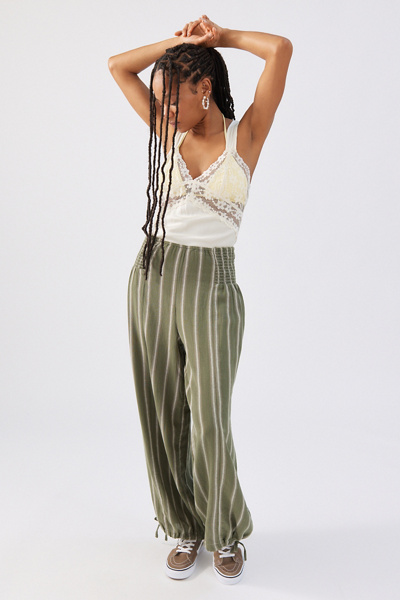 Cotton Cut Out Trousers IRENE 新品　タグ付き UO Irene Smocked Pant | Urban Outfitters