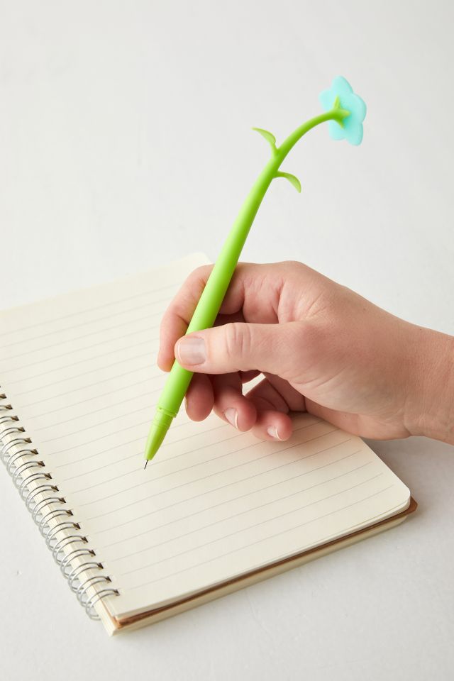 Flower Field Wiggle Pen #1