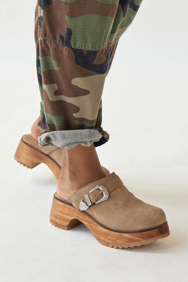 UO Buckle Clog Urban Outfitters