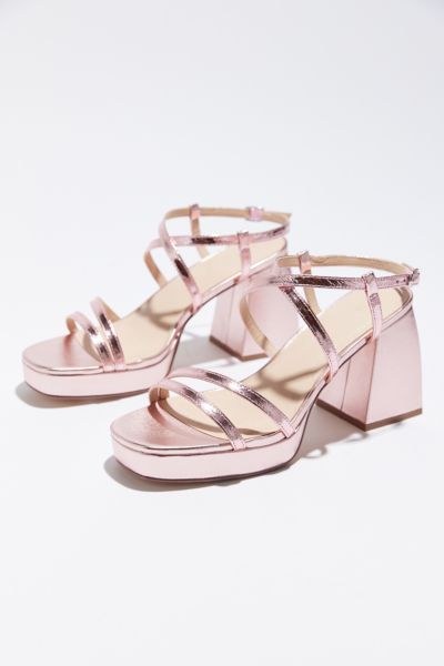 URBAN OUTFITTERS UO OLIVE STRAPPY SANDAL HEEL 