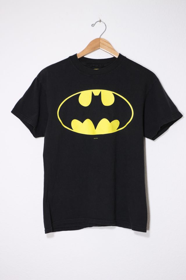 Vintage Batman Logo Washed T Shirt | Urban Outfitters