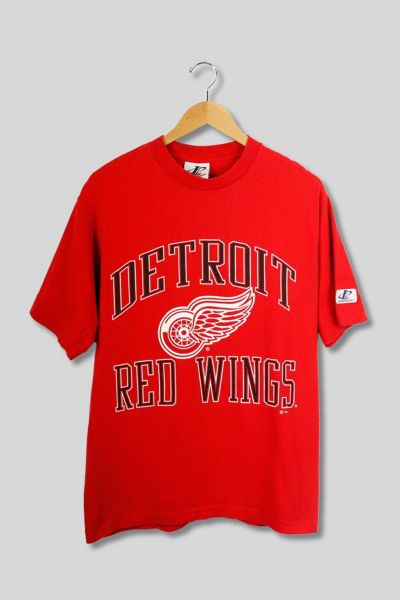 vintage red wings shirts