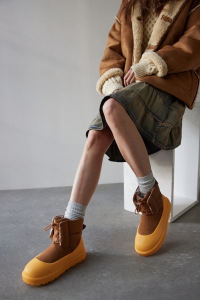 Urban outfitters shop duck boots