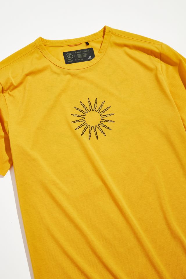T-shirt Run Amok Club Muerto Roark #2