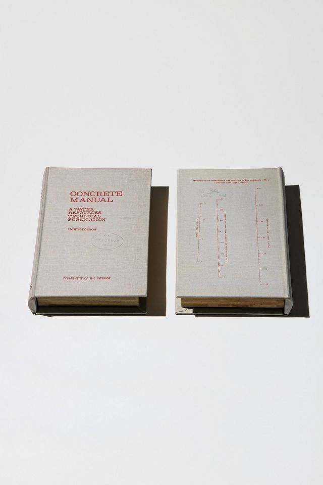 Puebco Velvet Lined Book Box #1