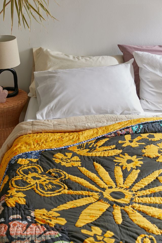 Urban Renewal Deadstock Jane Floral Quilt Urban Outfitters