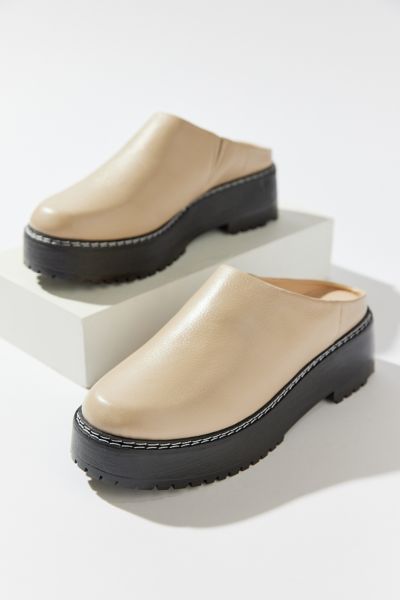 matisse-footwear-lena-chunky-mule-urban-outfitters